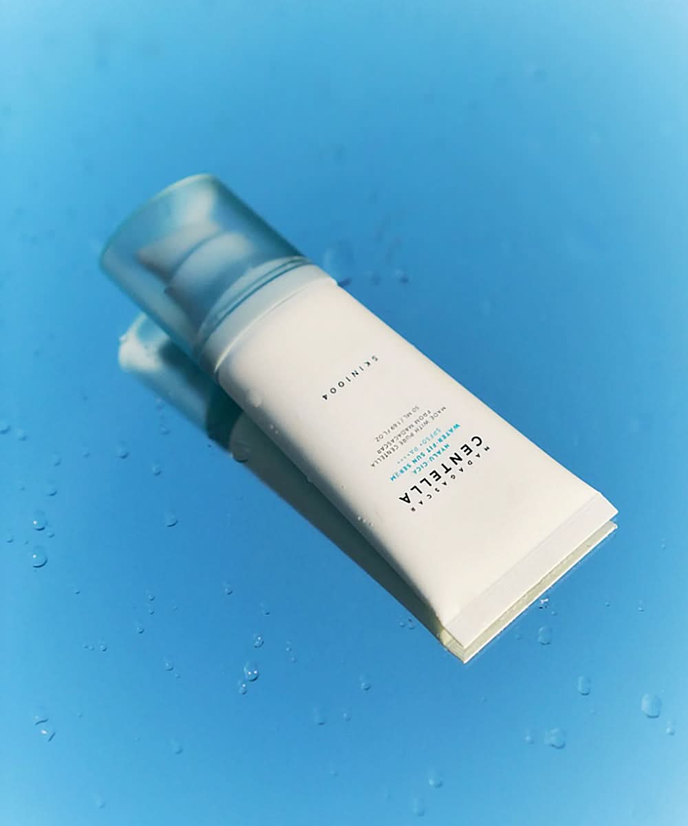 SKIN1004 Hyalu-Cica Water-Fit Sun Serum